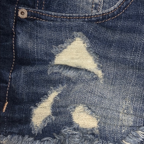 EXPRESS JEAN SHORTS!!Super cute & stretchy. Size 2 - Picture 4 of 4